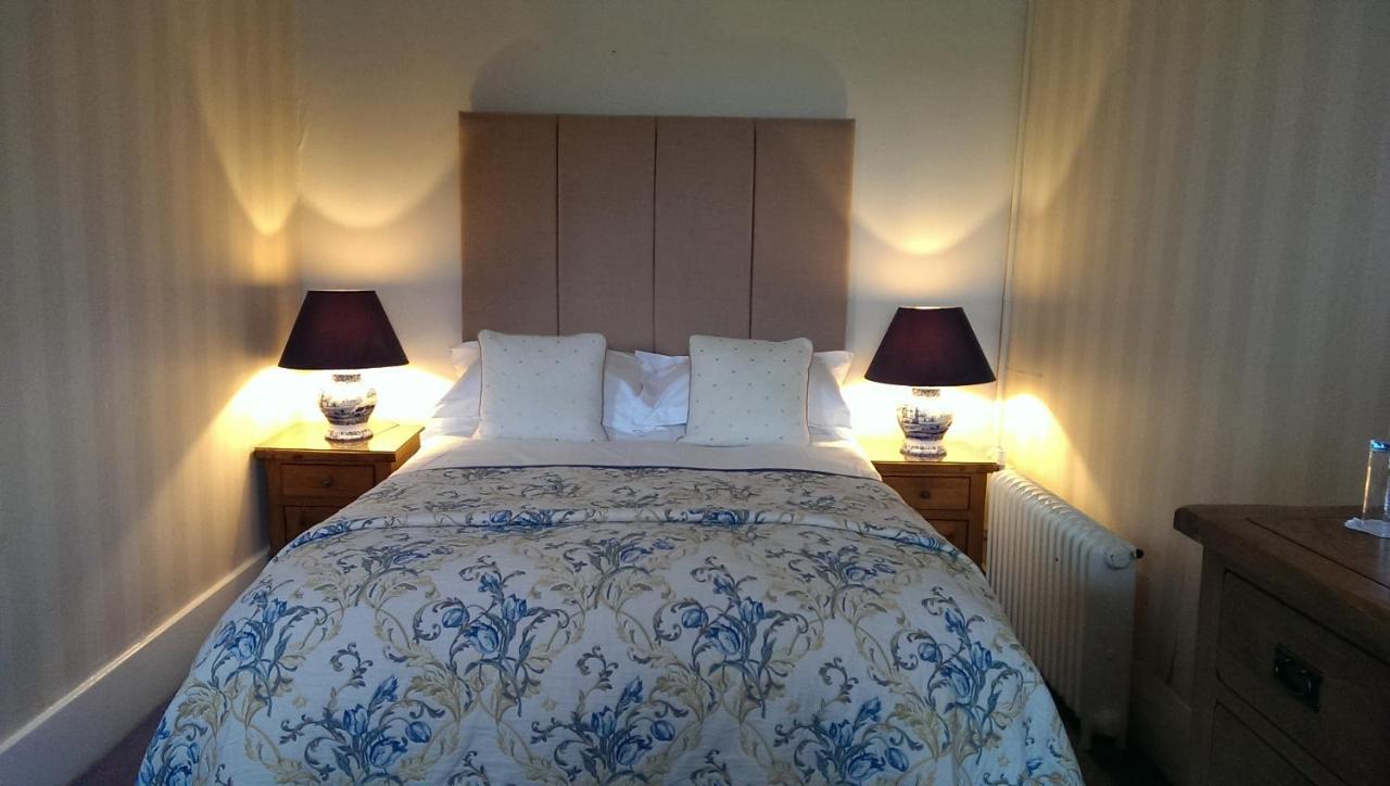 The Inn At Fossebridge Chedworth Екстер'єр фото